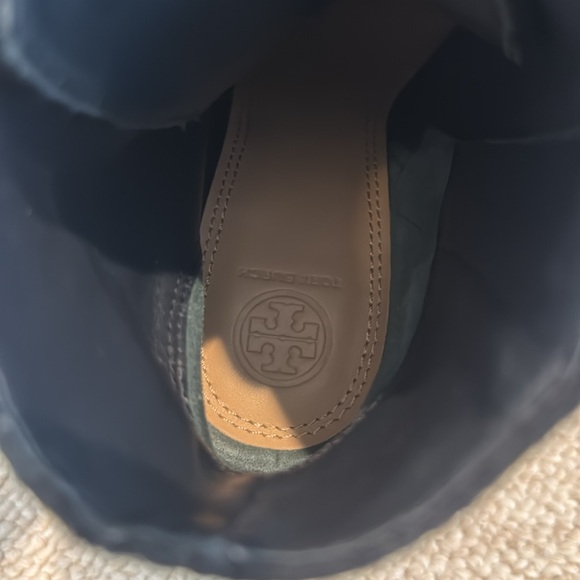 Tory Burch Marissa Boot in Royal Navy Size 8 - Picture 7 of 9